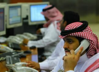 Saudi Arabia: A Group That Cheated People And Withdrew Money From Bank Accounts Was Arrested Saudi Arabia A Group That Cheated People And Withdrew Money From Bank Accounts Was Arrested