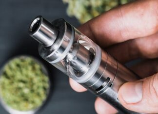 Shes A Vaping Pen Expert – She Knows All There Is To Know About Vaping Pens For Pleasure! Vaping Pen